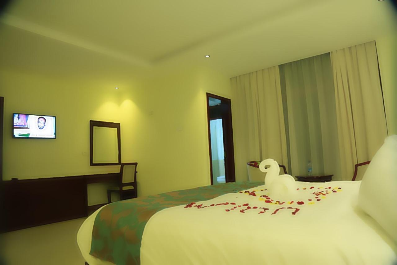 Winn Hotel - バハルダール エクステリア 写真